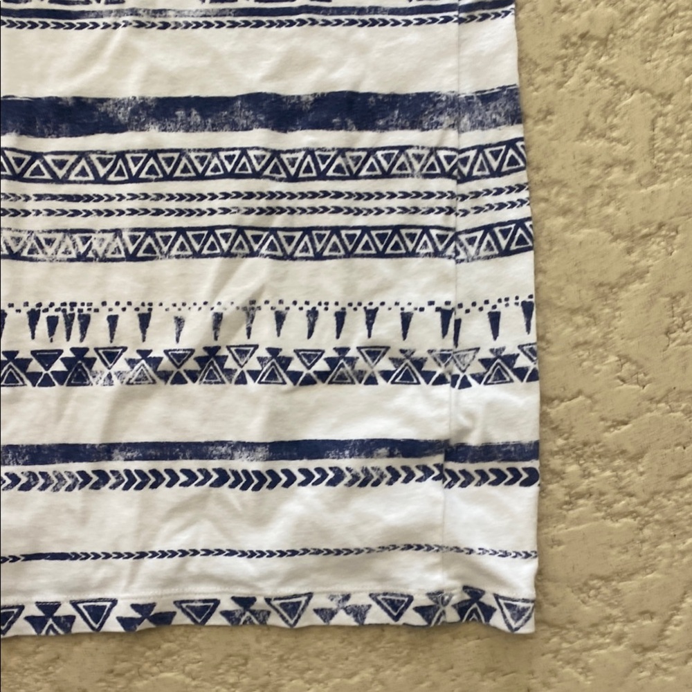 Blue and White Patterned Dress - Picture 4 of 4